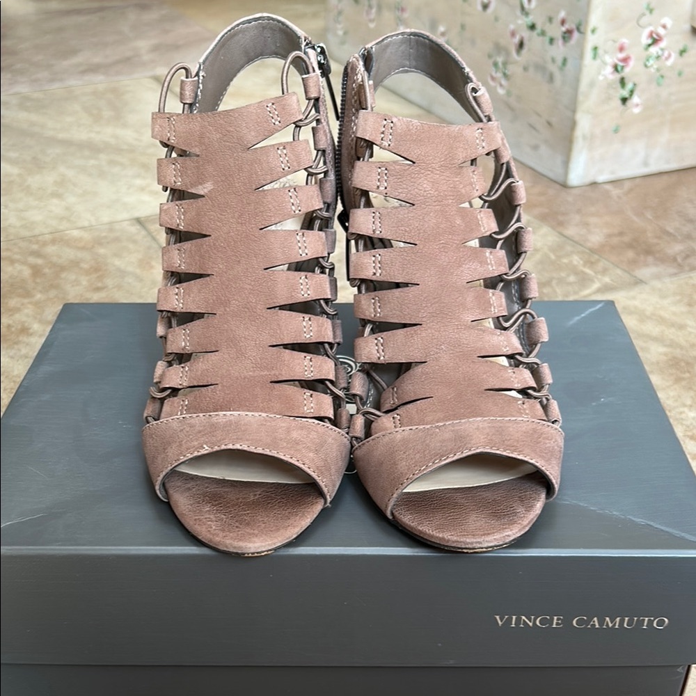 Vince Camuto Women's Tan Peep-Toe Heels Size 7M